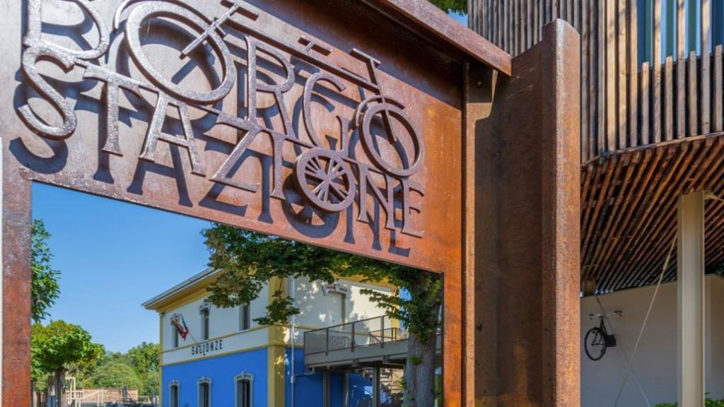 Borgo Stazione Bike Inn Valeggio sul Mincio Exterior foto
